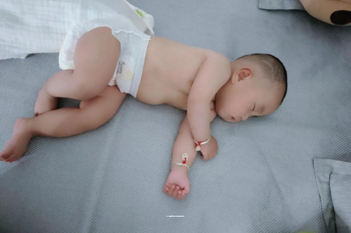 醴陵宝宝口水多怎么回事